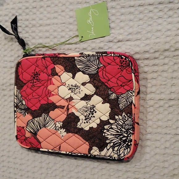 NWT Vera Bradley IPad/Ereader Sleeve/cover - Picture 1 of 5